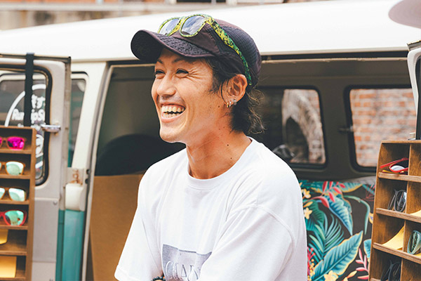 ゲストランナー 反中祐介(たんなかゆうすけ)